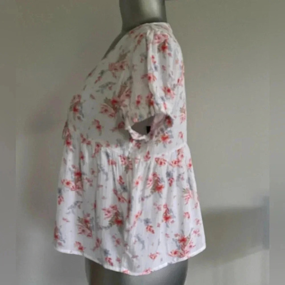 $8 🆕Floral Print  Boho Crop Top - Picture 5 of 14